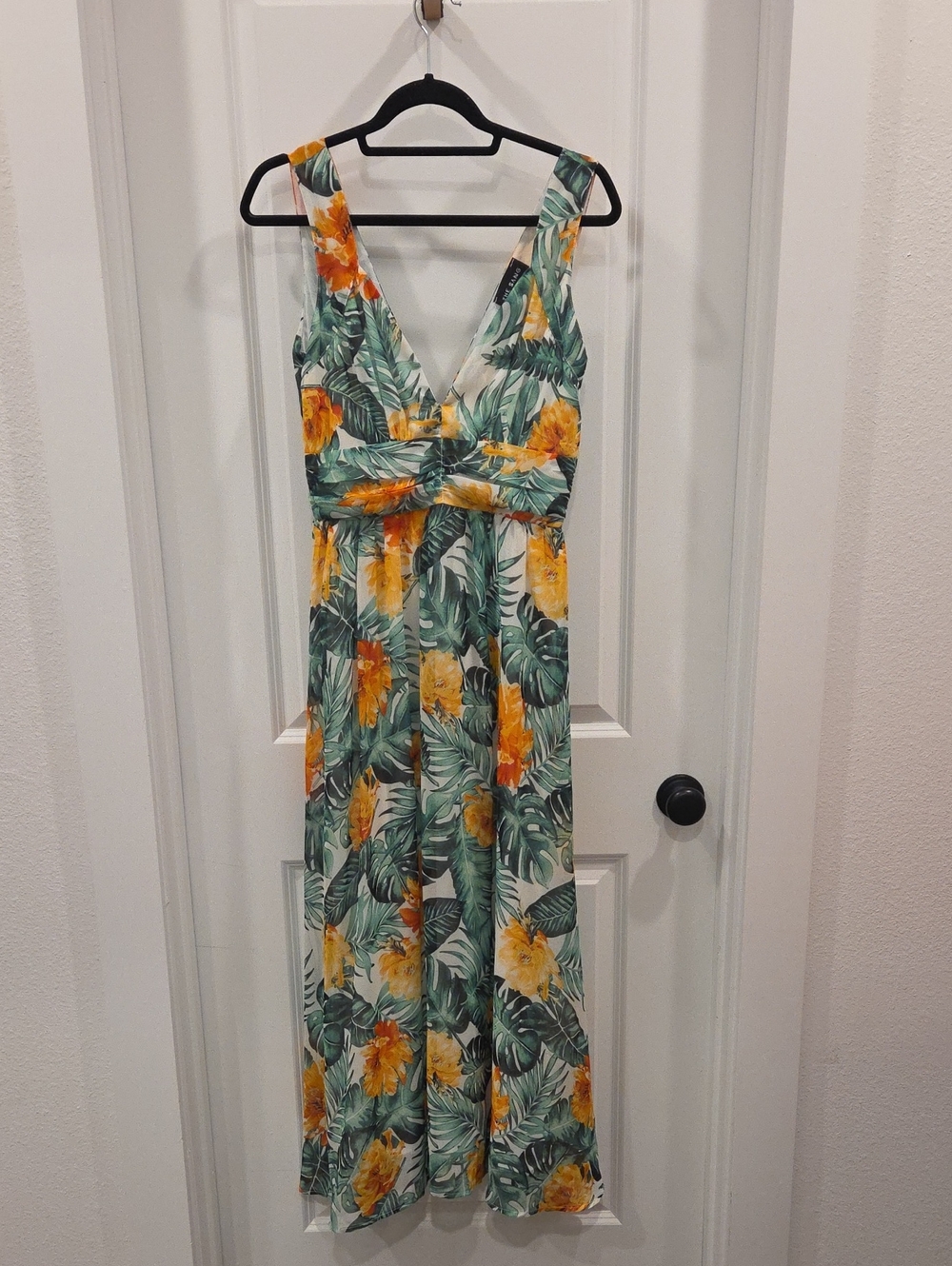 Tropical Floral V-Neck Maxi Dress in Green & Yellow